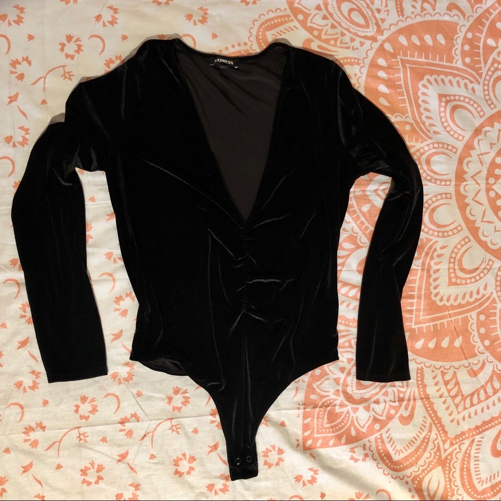 🔥EXPRESS🔥BLACK VELVET📸BODYSUIT🖤